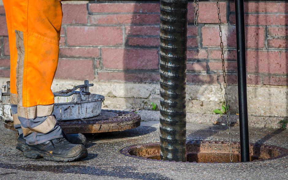 entreprise pour déboucher canalisation La Celle-Saint-Cloud